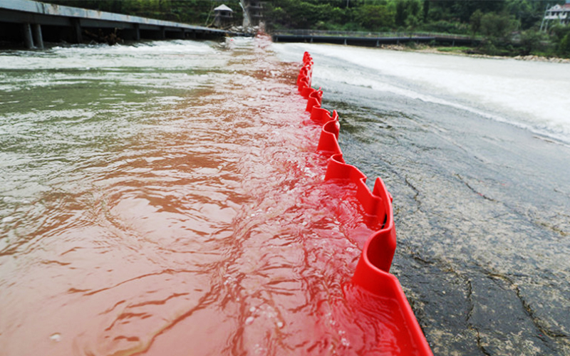 Temporary flood barrier