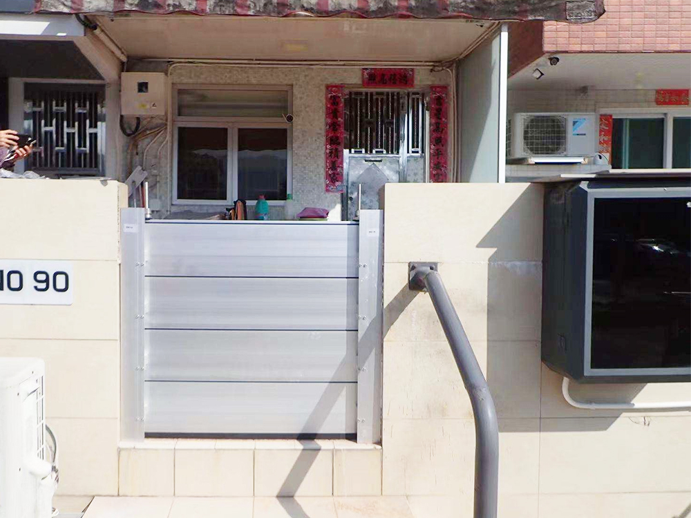 HONGKONG demountable flood barrier